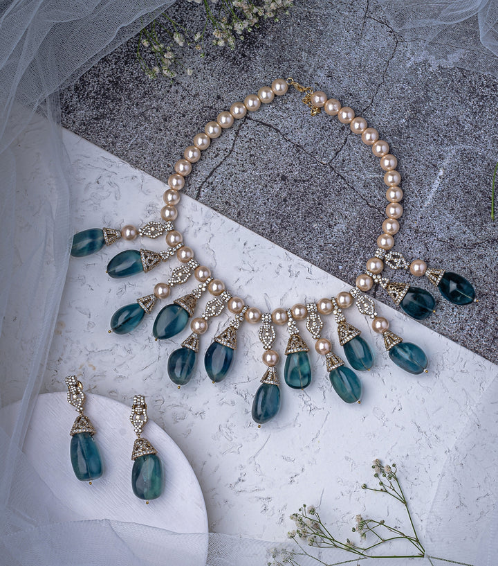 Blue Teardrop Necklace Set With Crystal