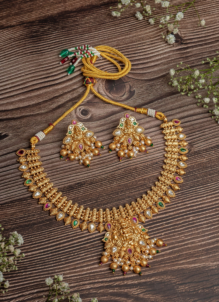 Gold Plated Short Pendant Necklace Set