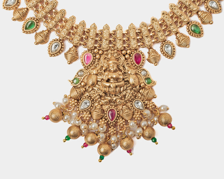 Gold Plated Short Pendant Necklace Set