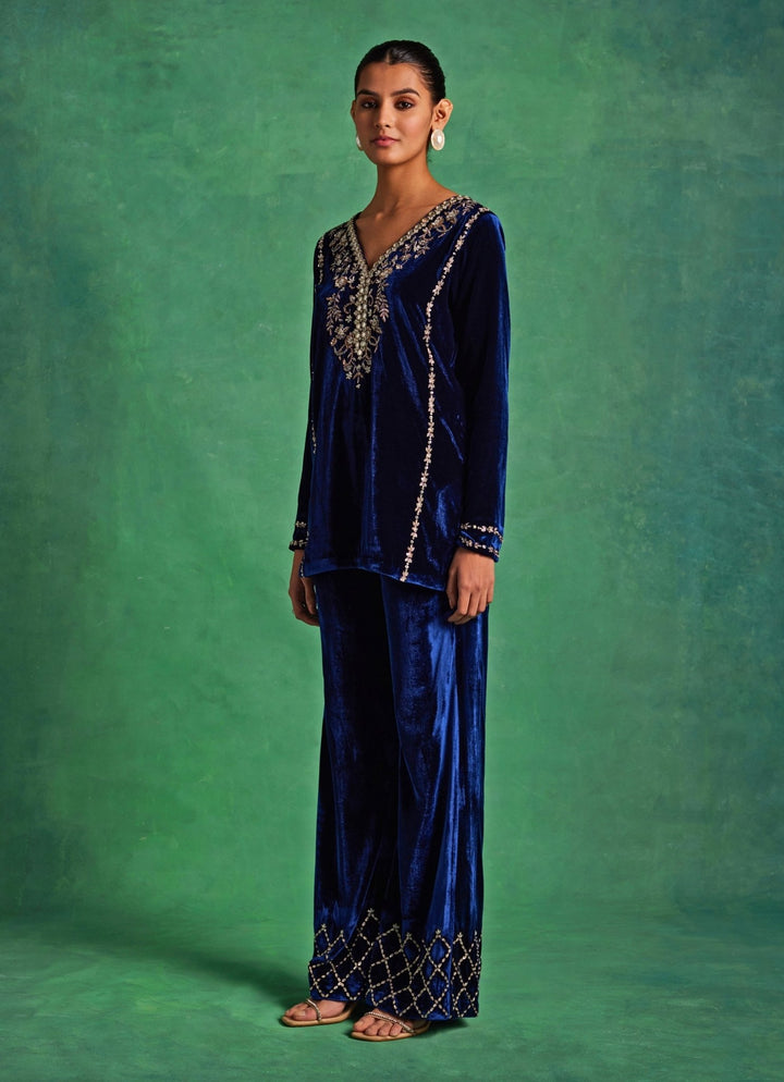 Blue Velvet Embroidered Kurta Pants Set Sanya Gulati - Fabilicious Fashion