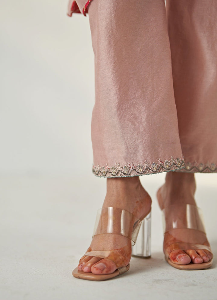 Blush Pink Embroidered Organza Kurta Pant Set Studio Bagechaa - Fabilicious Fashion