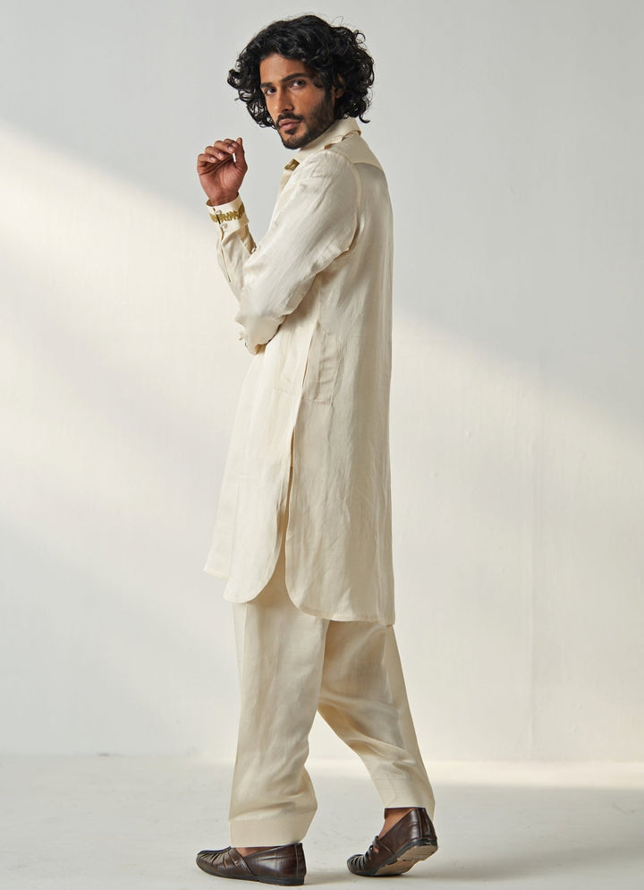 Ivory Embroidered Pathani Kurta Set Studio Bagechaa - Men - Fabilicious Fashion
