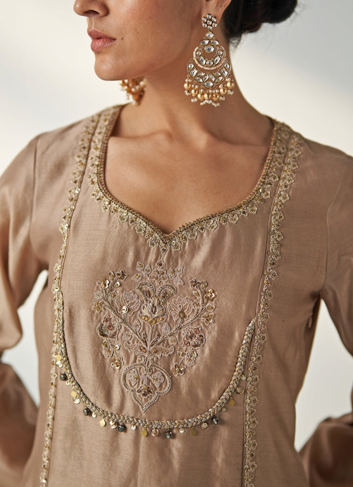 Nude Gold Tulip Embroidered Chanderi Kurta Pants Set Studio Bagechaa - Fabilicious Fashion