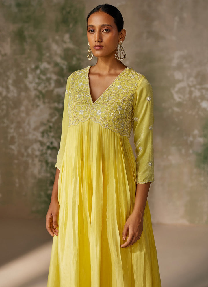 Yellow Embroidered Kurta Pant Zoon Tribe - Fabilicious Fashion