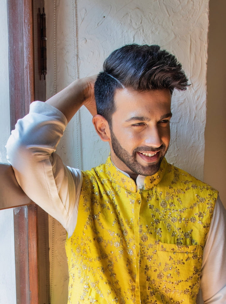 Ivory Cotton Kurta Set With Zari Work Yellow Vest Priti Sahni - Men - Fabilicious Fashion