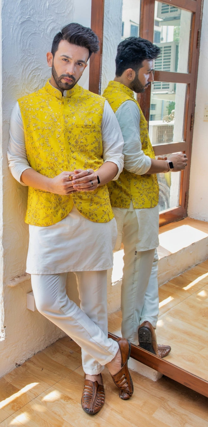 Ivory Cotton Kurta Set With Zari Work Yellow Vest Priti Sahni - Men - Fabilicious Fashion