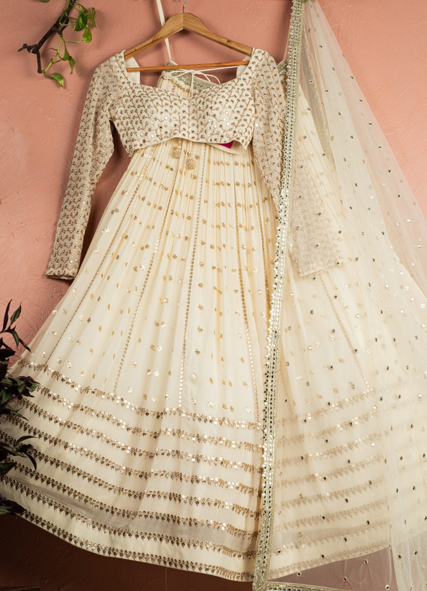 Anisha sales shetty lehenga