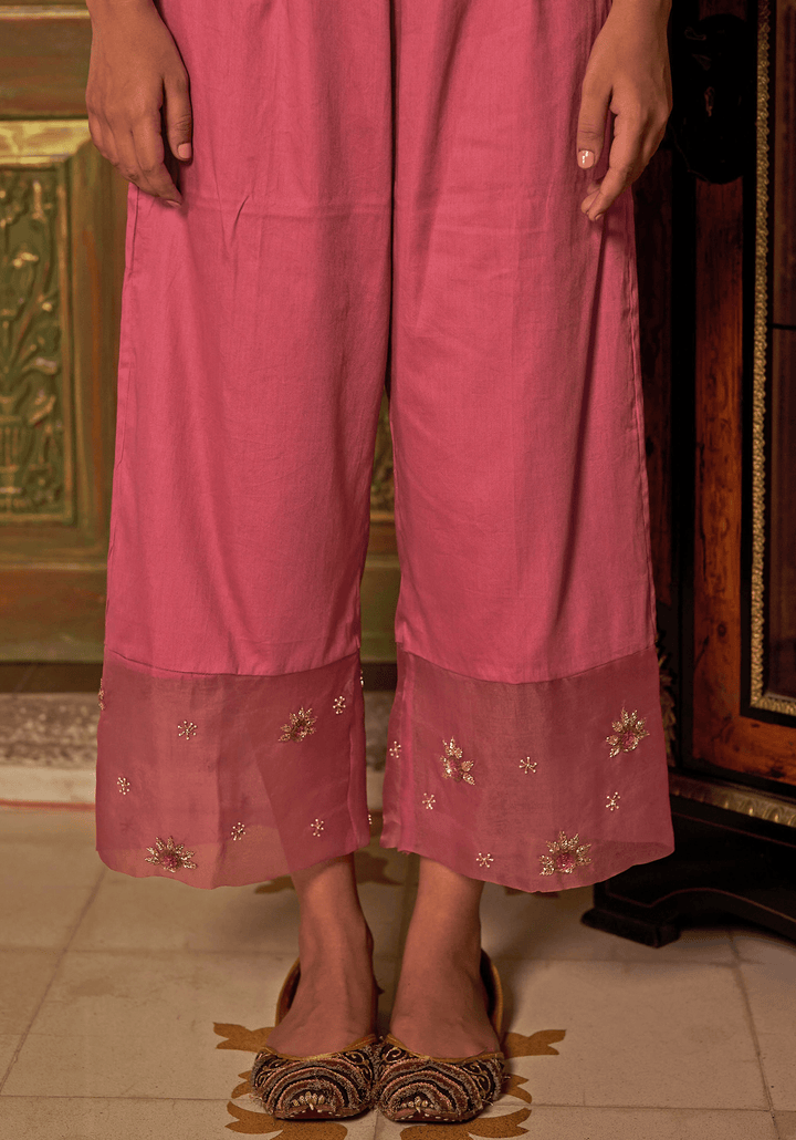 Onion Pink Chanderi Kurta Set With Banarasi Dupatta Zoon Tribe - Fabilicious Fashion