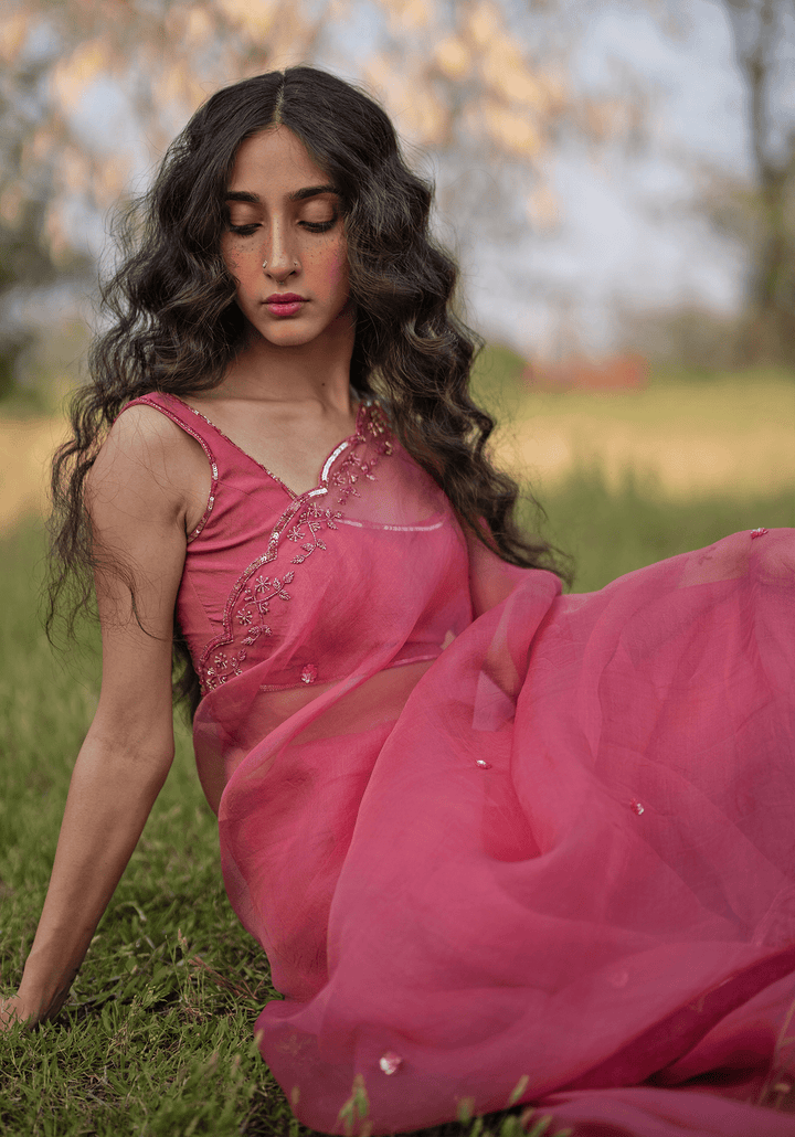 Rose Pink Embroidered Saree Set Zoon Tribe - Fabilicious Fashion