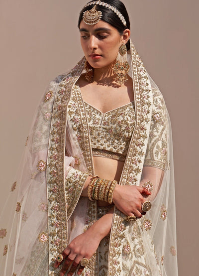 Know Your Embroidered Lehenga - Zardosi, Gota, Mirrorwork and More...