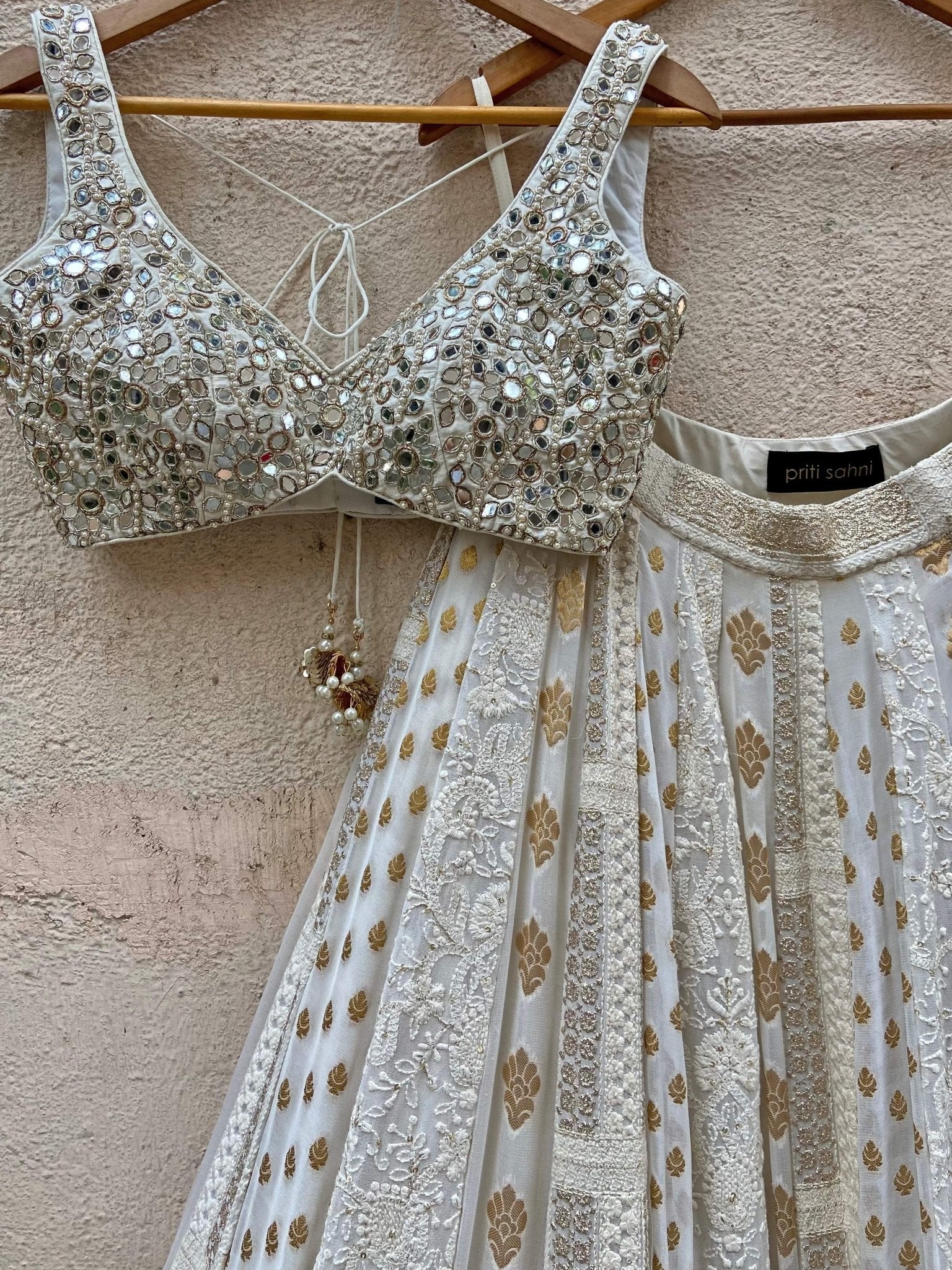 Priti Sahni - Fabilicious Fashion