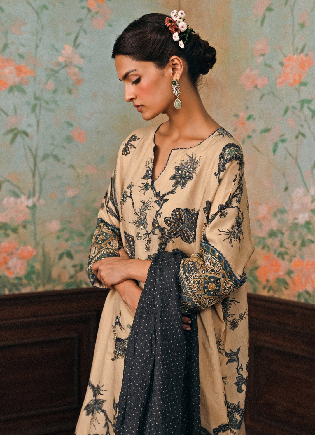 Ivory And Blue Crush Kurta Pants Set