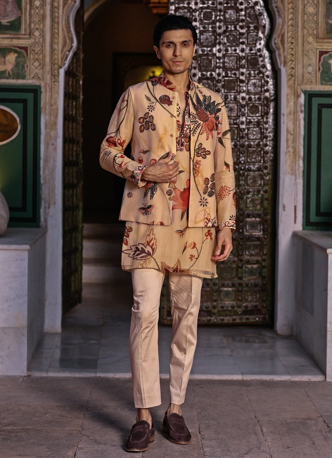 Muted Beige Pink Printed Organza Kurta Set with Bundi