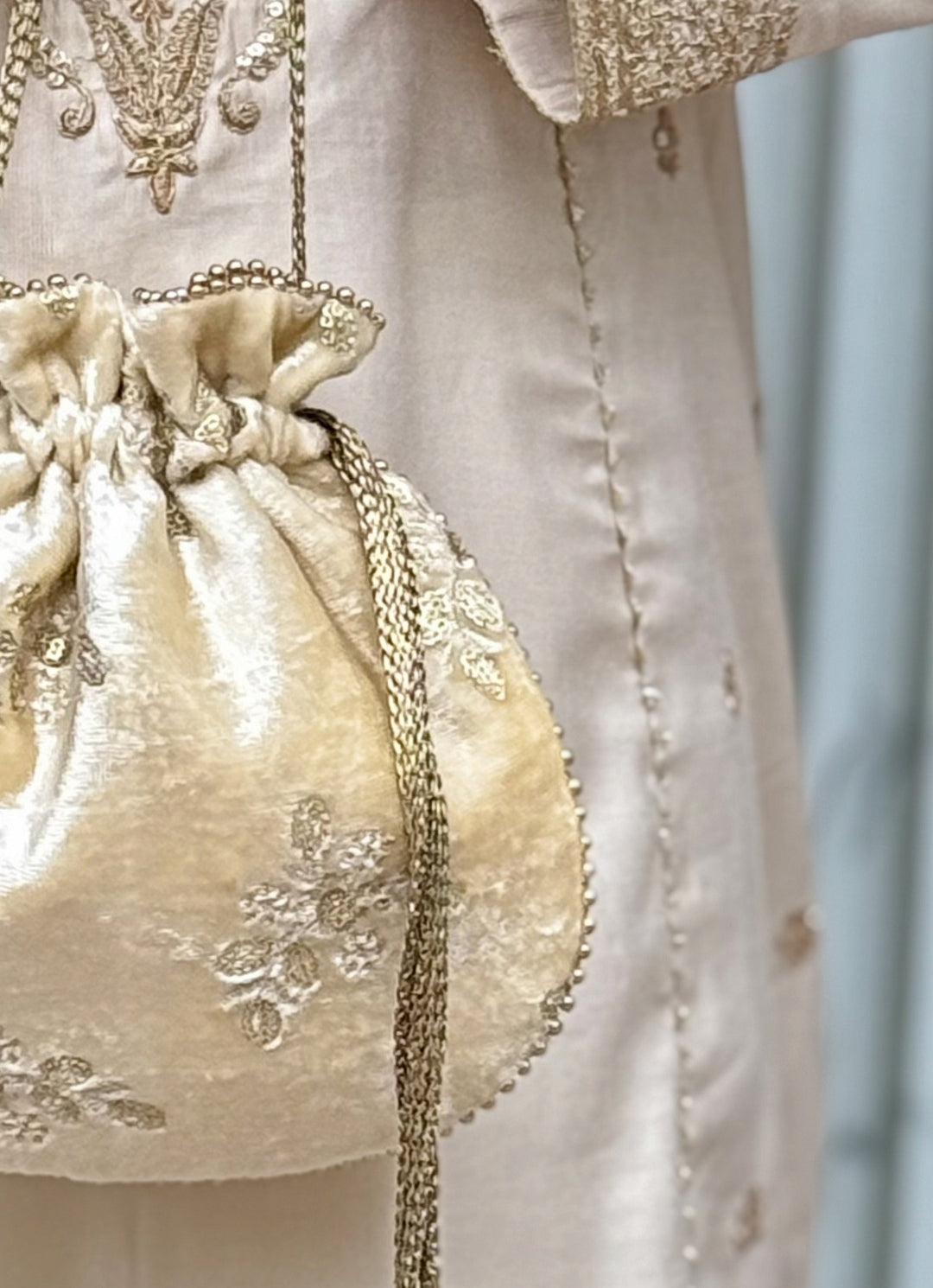 Ivory Embroidered  Velvet Potli