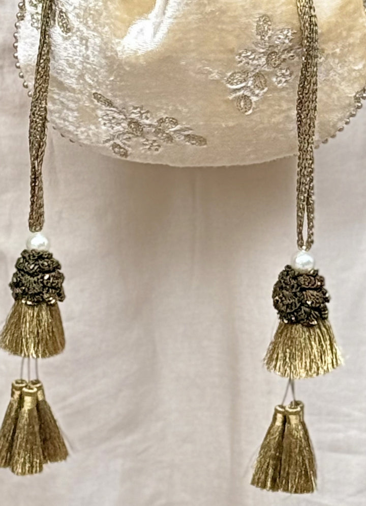 Ivory Embroidered  Velvet Potli
