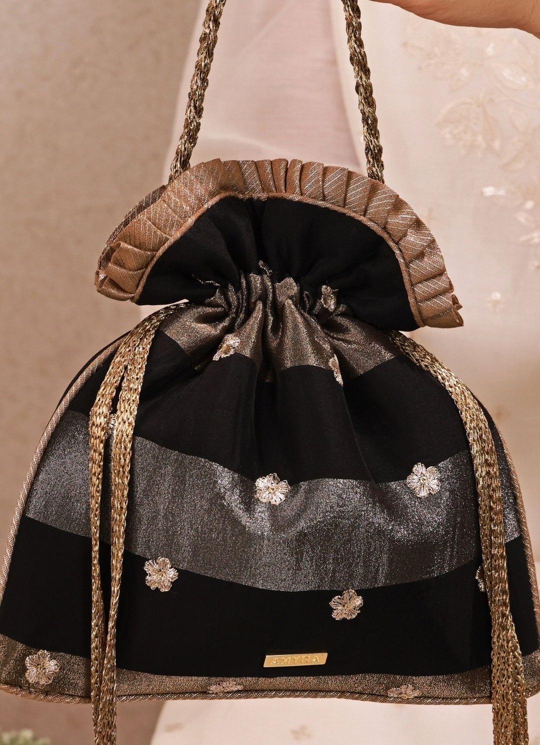 Black Embroidered Tissue Pleated Potli
