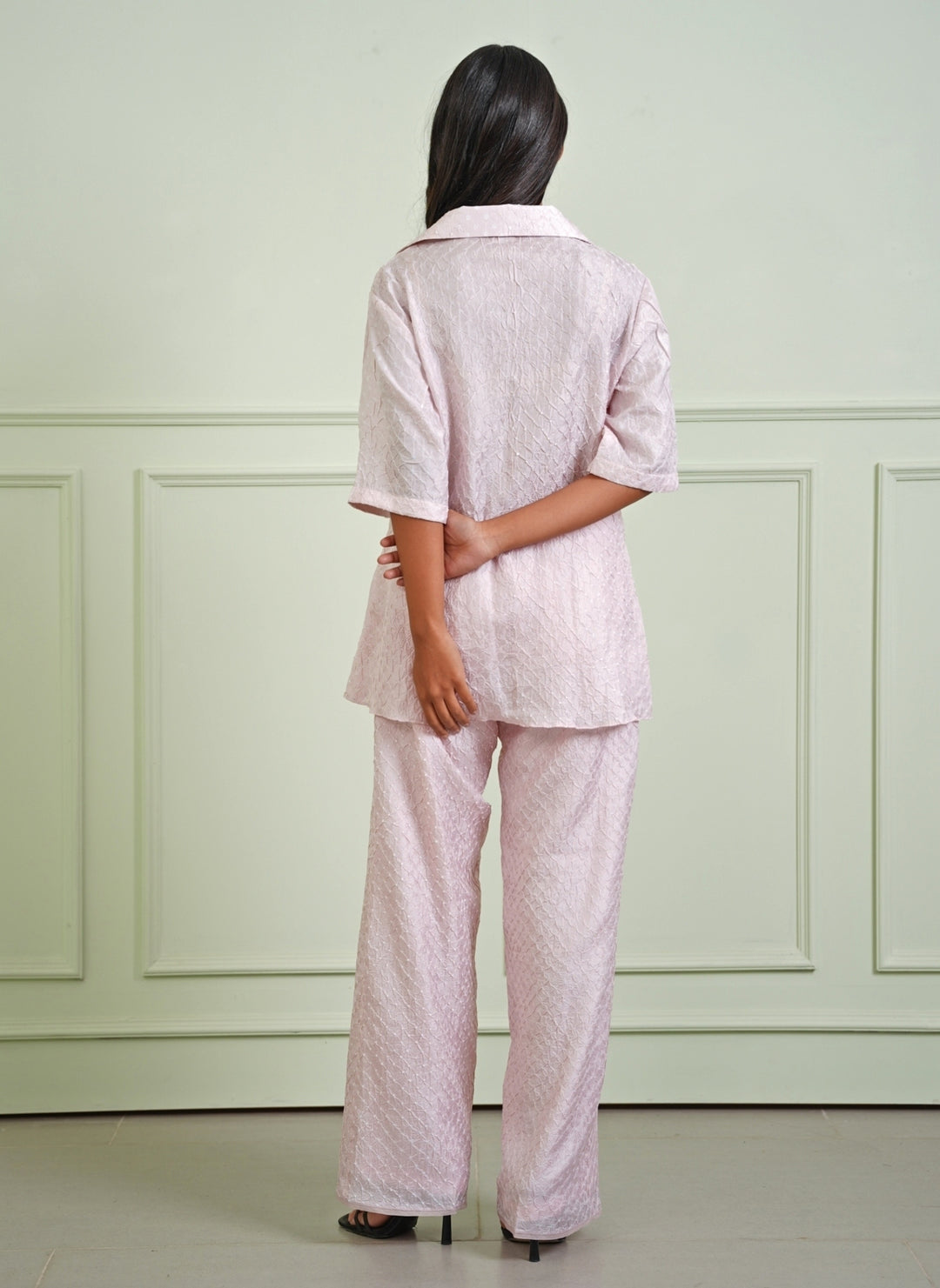 Blush Pink Bandhani Tie-Up Shirt With Pants