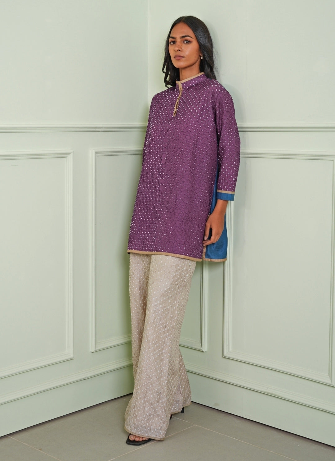 Lavender Bandhani Kurta With Beige Pants