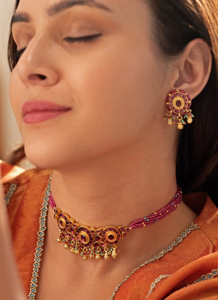 Pink Pearl And Kundan Necklace Set
