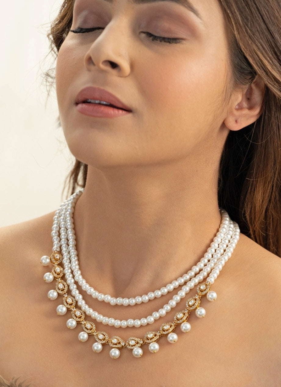 Gold Polki And Pearls Necklace