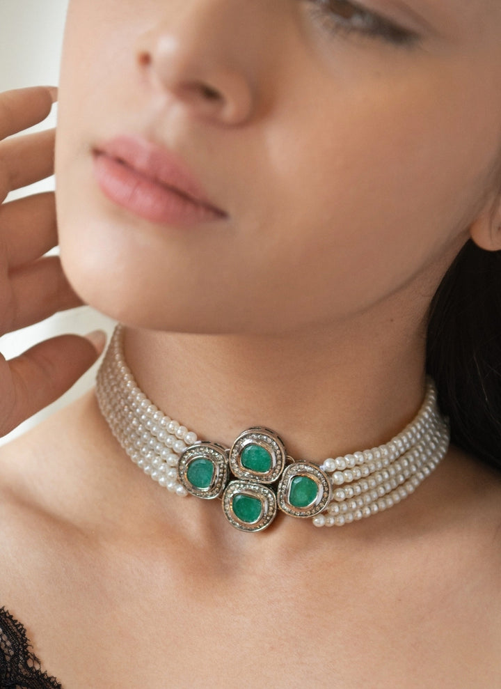 Green Kundan Pearl Necklace Set