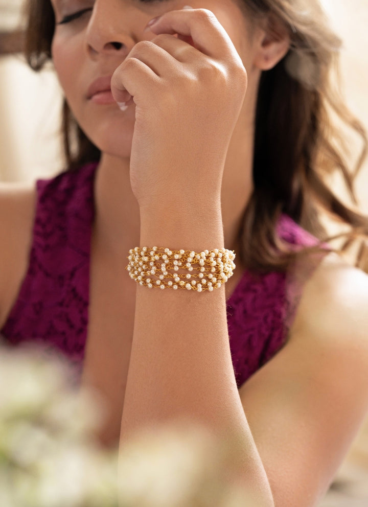Gold Pearls Bracelet