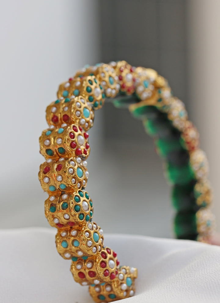 Gold Jadau Bangle