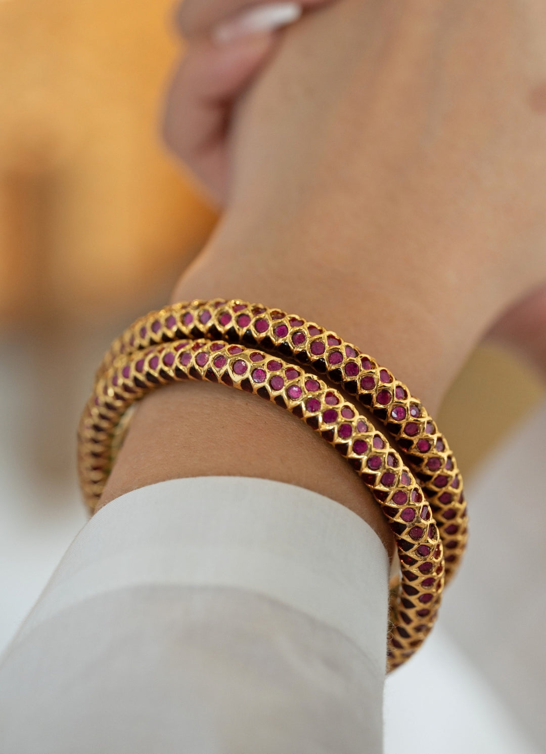 Red Jadau Bangle Set