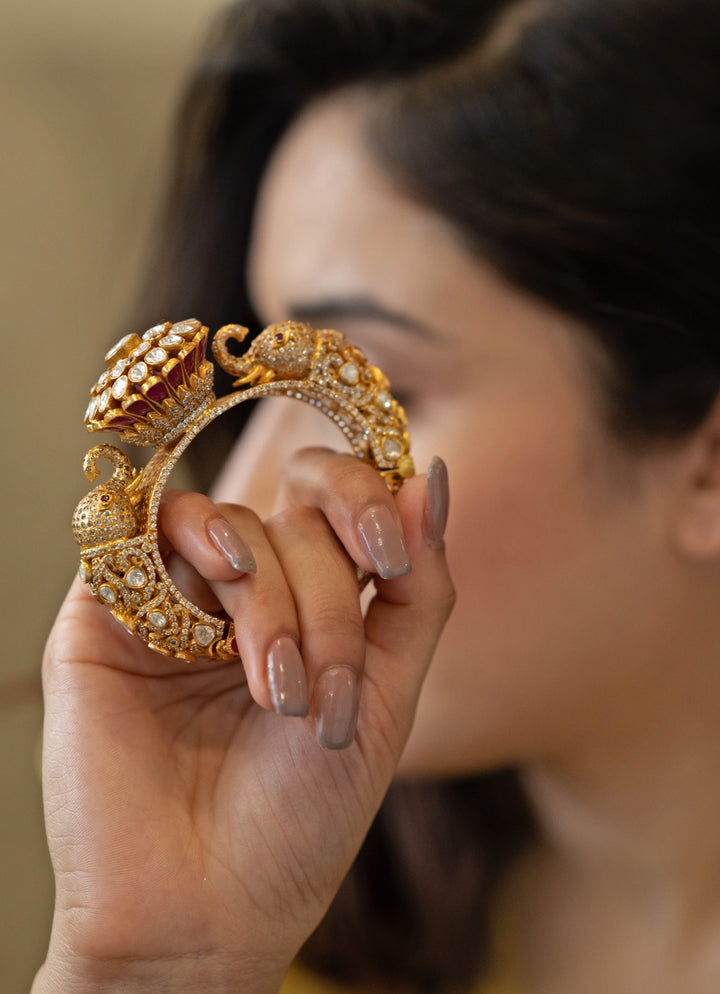 Gold Polki Pacheli Bangle