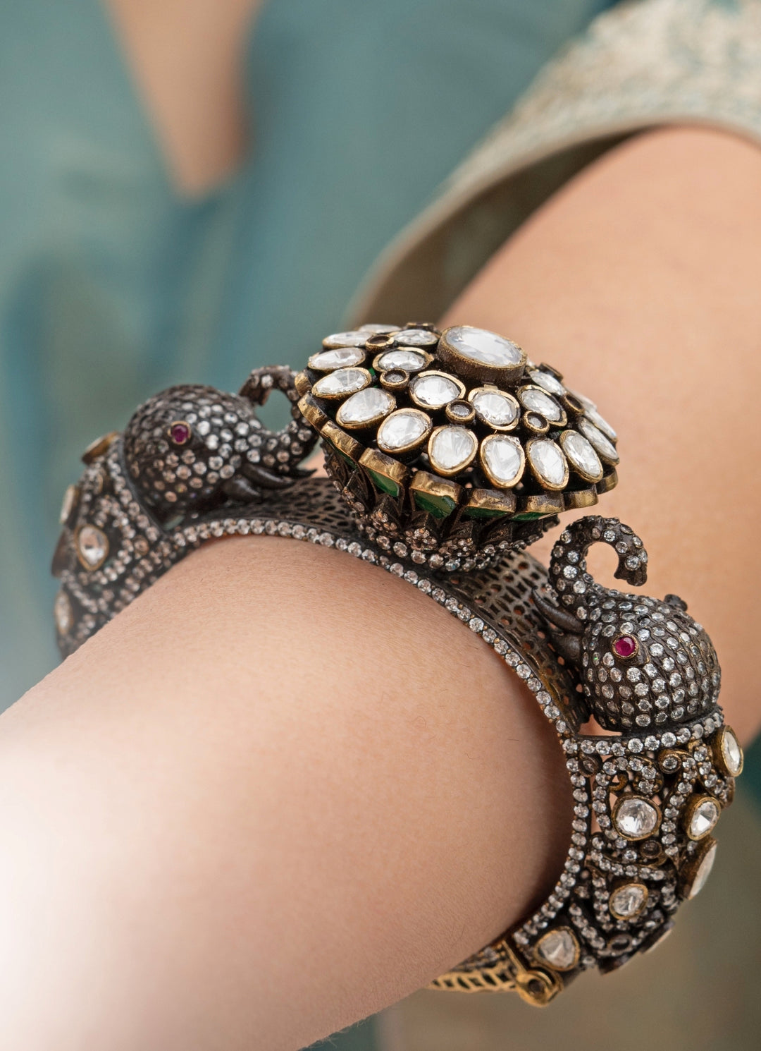 Silver Polki Pacheli Bangle