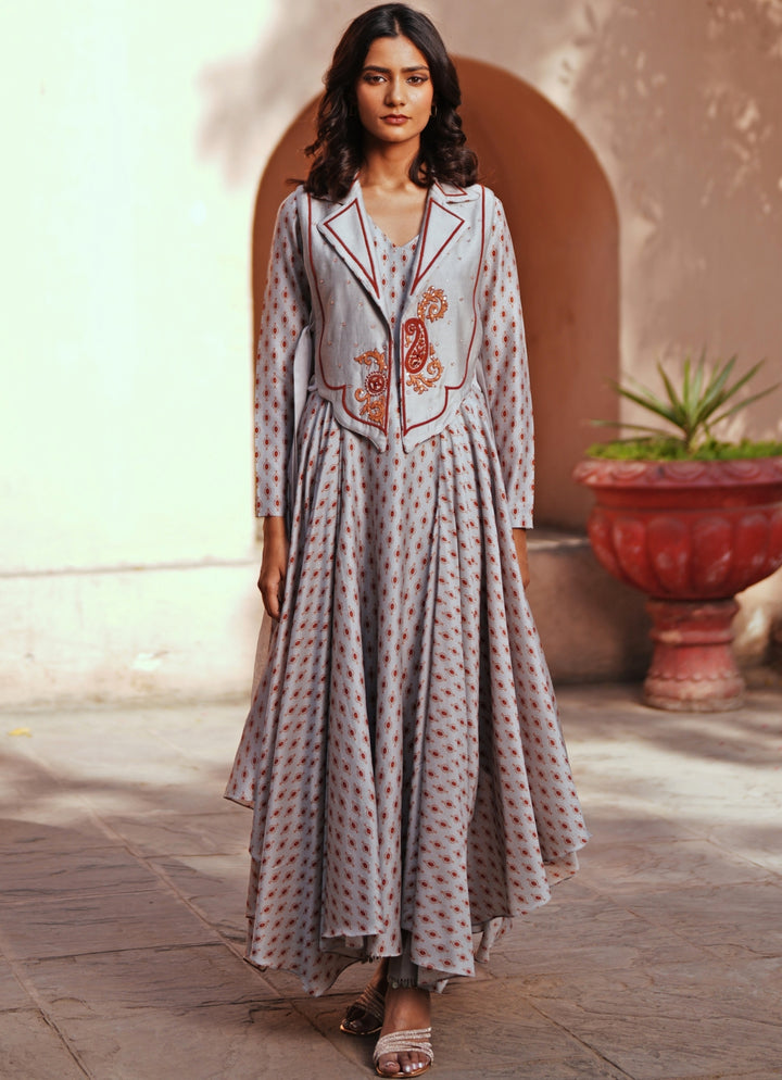 Grey Printed Asymmetric Kurta Pants Set With Jacket