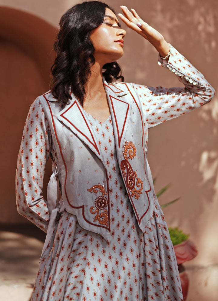 Grey Printed Asymmetric Kurta Pants Set With Jacket