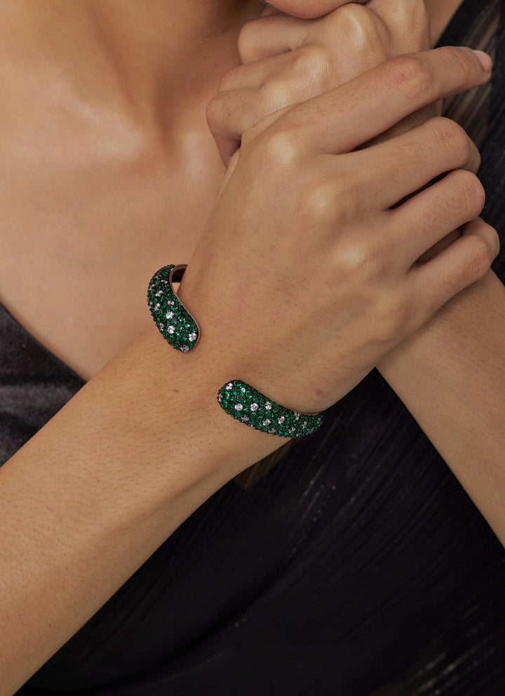 Silver Plated Green Zircon Kada