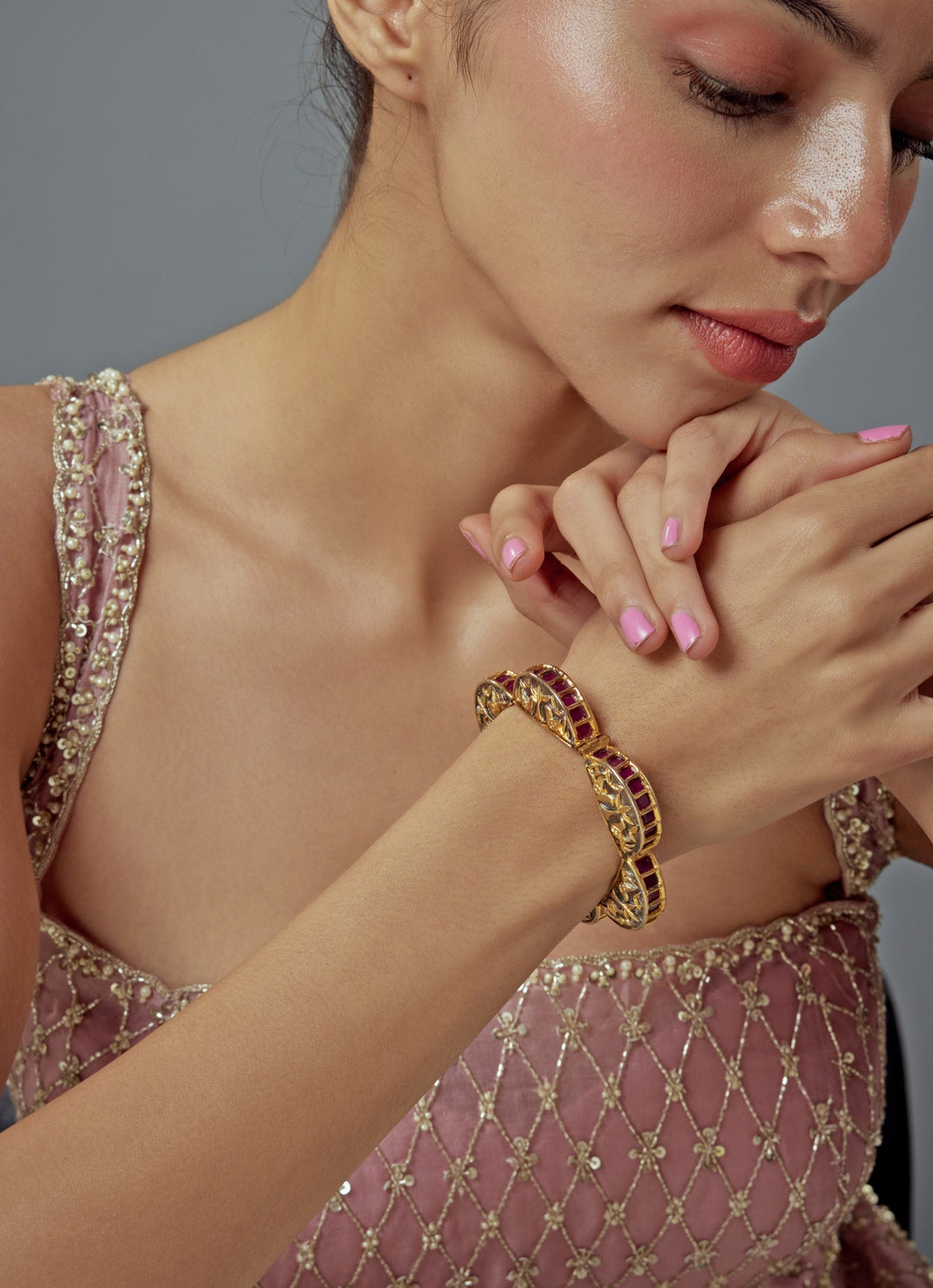 Red Beaded Kundan Kada