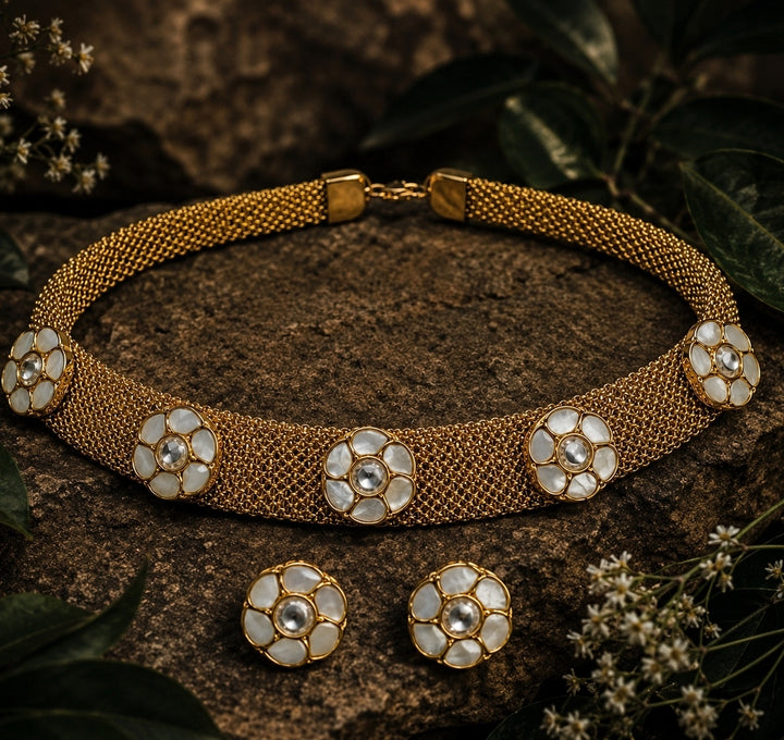 Gold Floral Mesh Choker Necklace Set