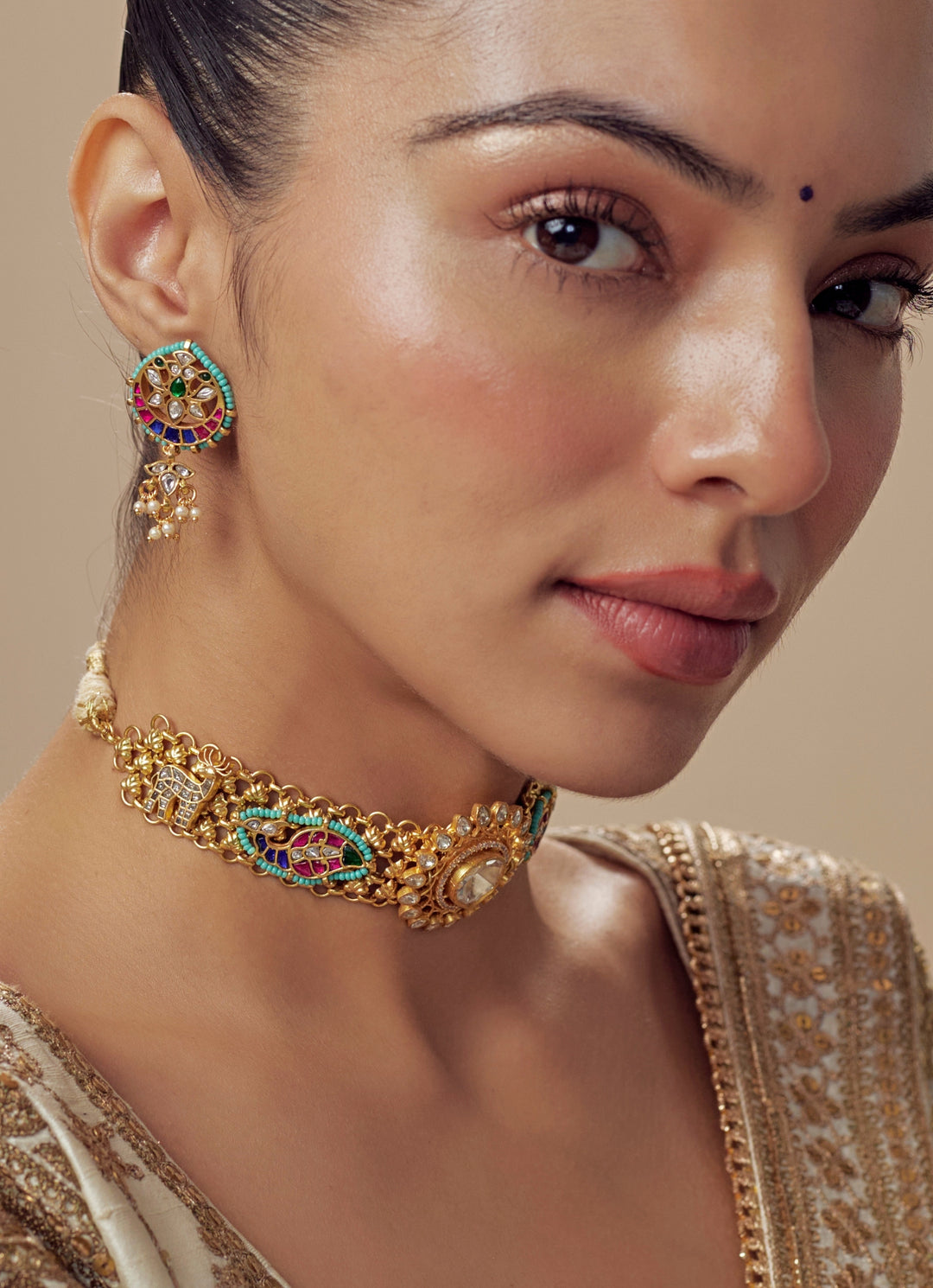 Gold Plated Green And White Kundan Stone Necklace Set