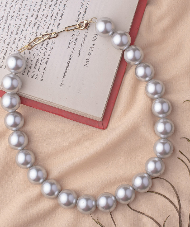 Grey Pearl Short Necklace
