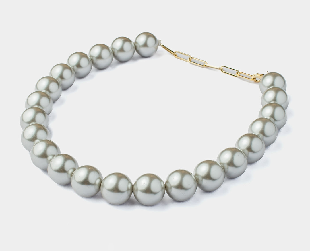 Grey Pearl Short Necklace