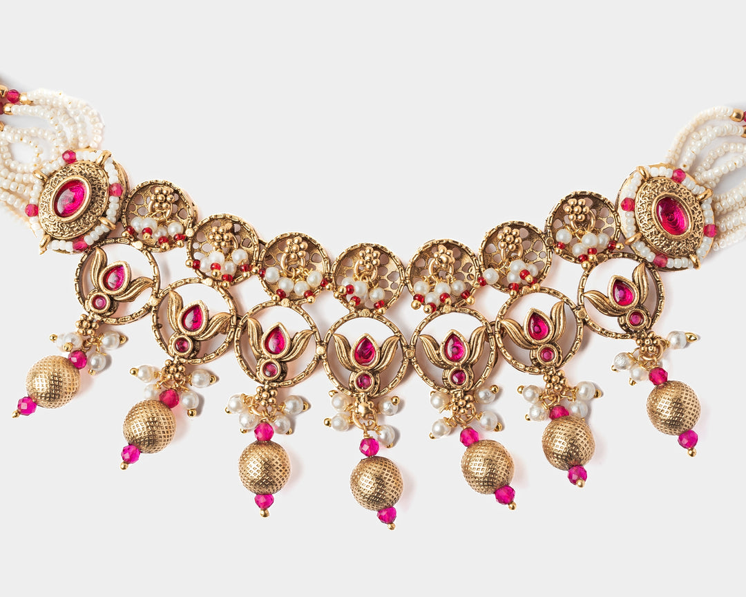 Gold Plated White And Pink Choker Necklace Set