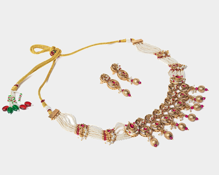 Gold Plated White And Pink Choker Necklace Set