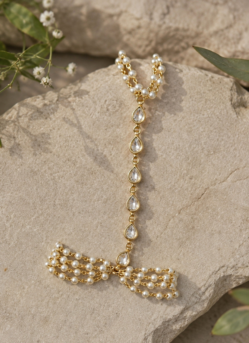 Pearl &amp; Polki Bridal Haathphool Bracelet