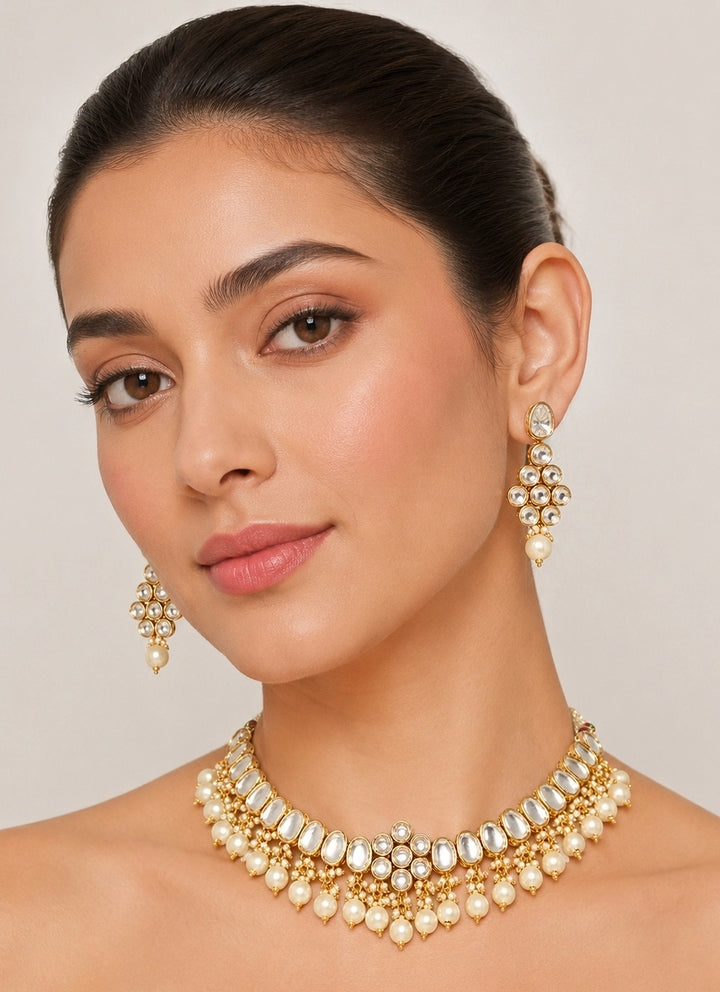 Gold Kundan And Pearl Necklace Set