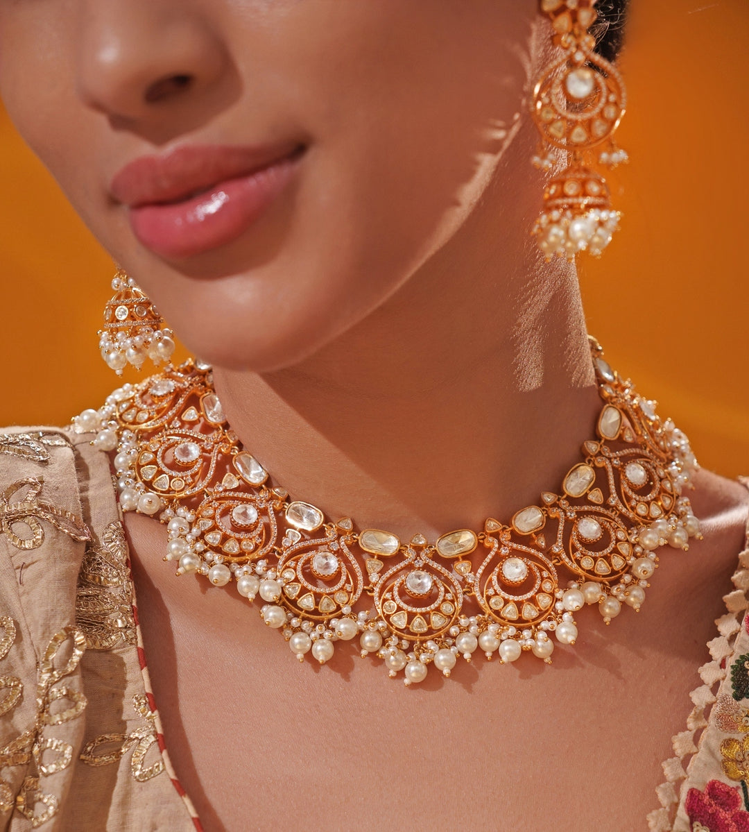 Moissanite Stone And Pearl Gold Necklace Set