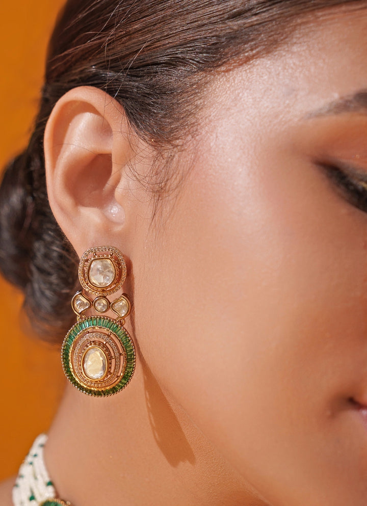 Green Moissanite Stone Gold Choker Set