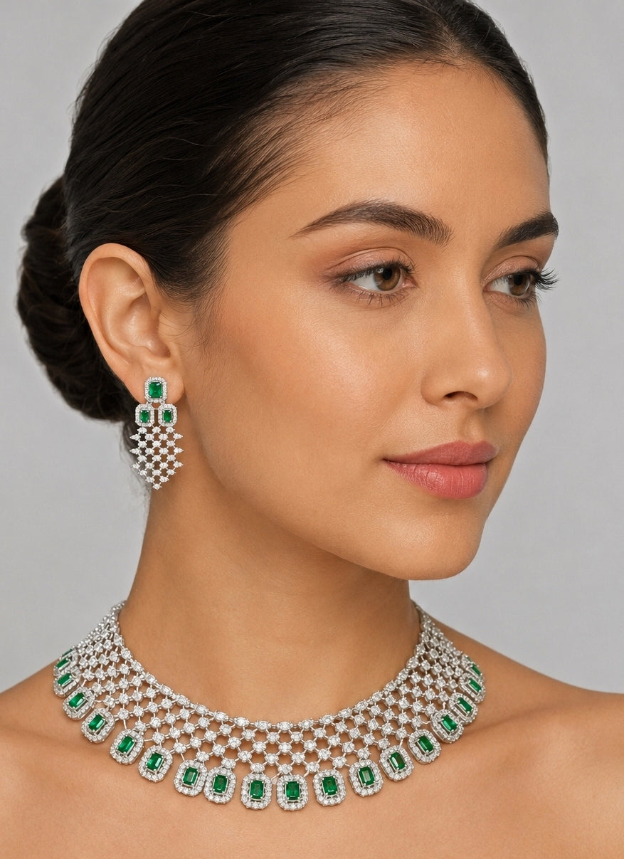 Emerald And Diamond Necklace Set