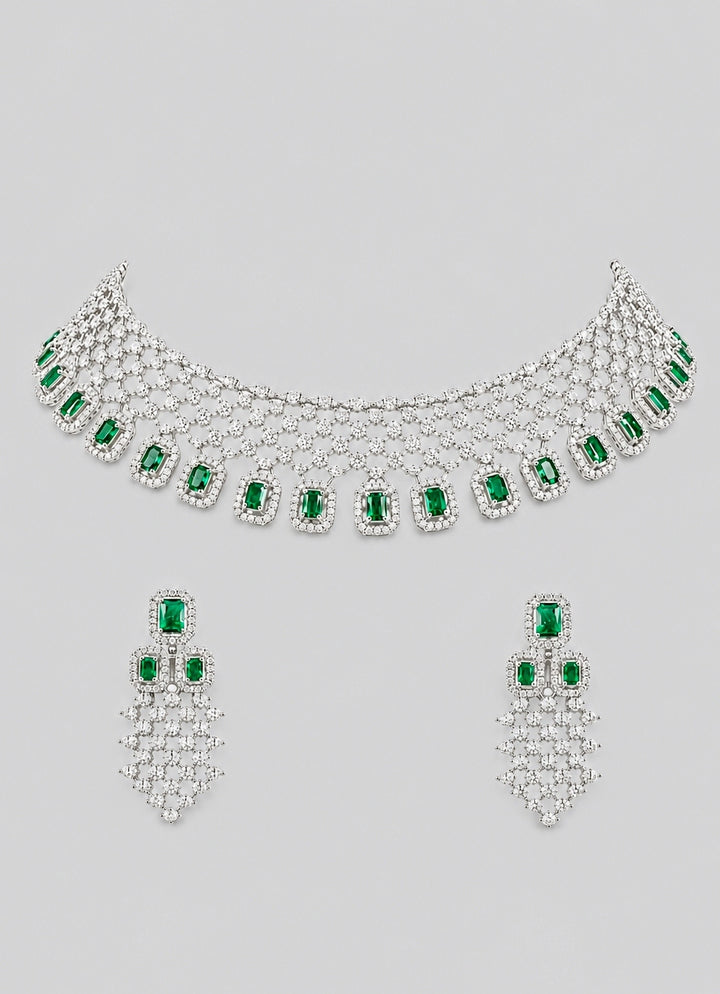 Emerald And Diamond Necklace Set