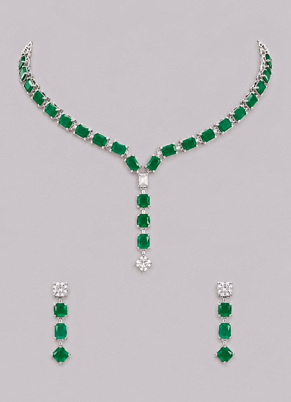 Emerald And Diamond Sleek Necklace Set