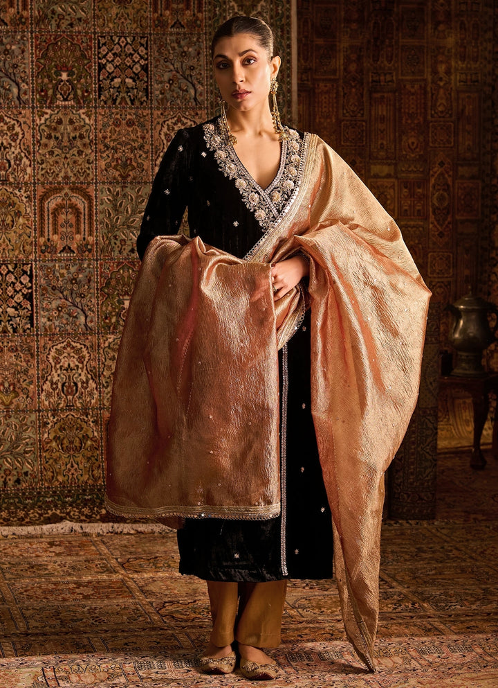 Black Velvet Kurta Pants Set With Contrast Dupatta