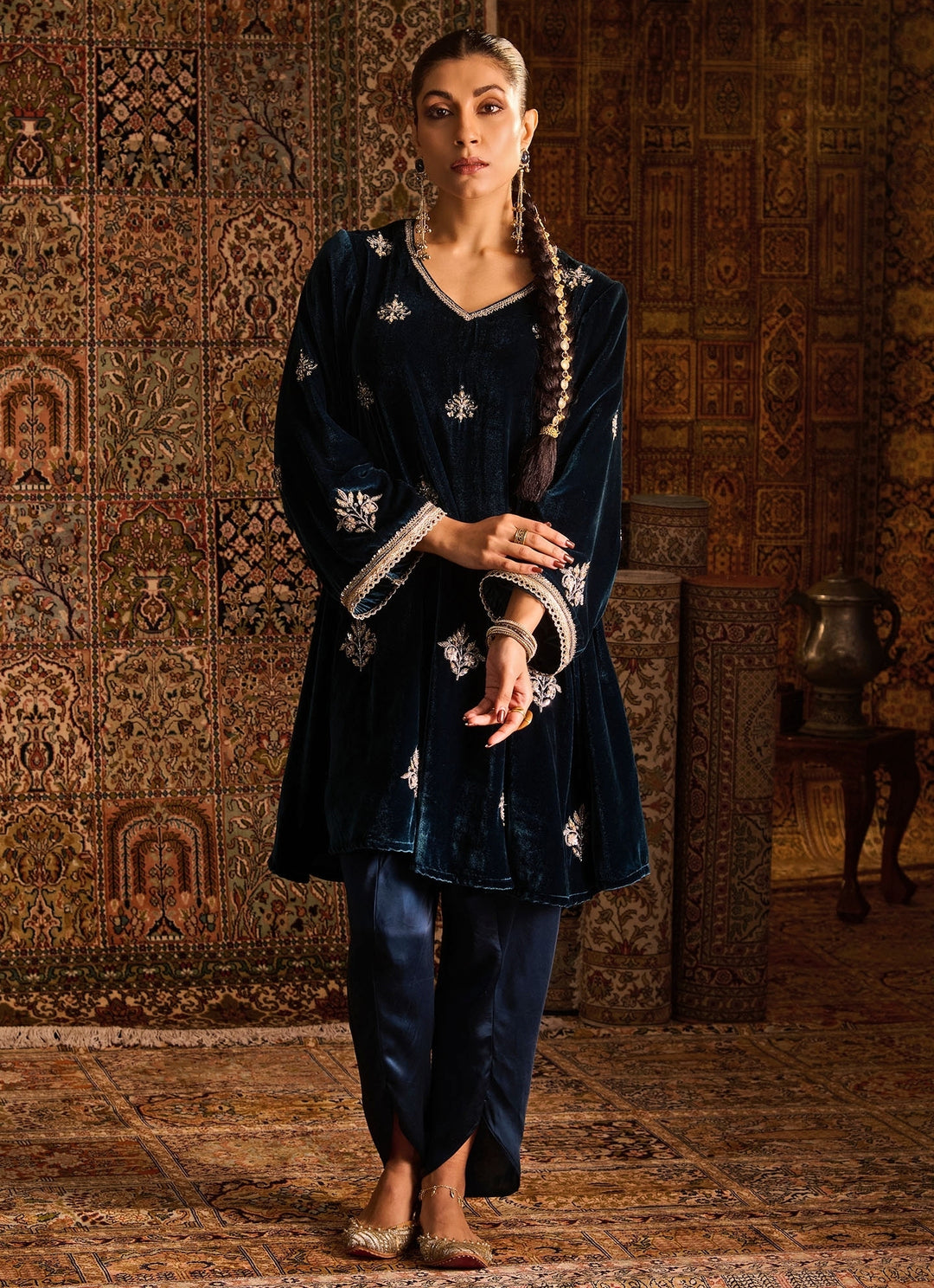 Teal Blue Silk Velvet Kurta Dhoti Set With Peach Dupatta