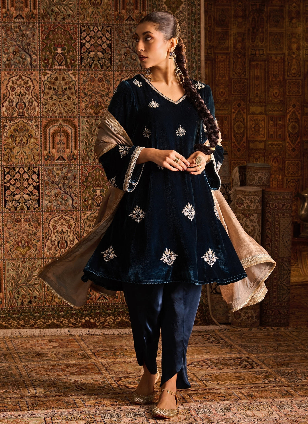 Teal Blue Silk Velvet Kurta Dhoti Set With Peach Dupatta